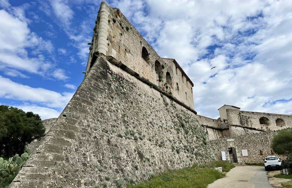 Fort Carré outside view